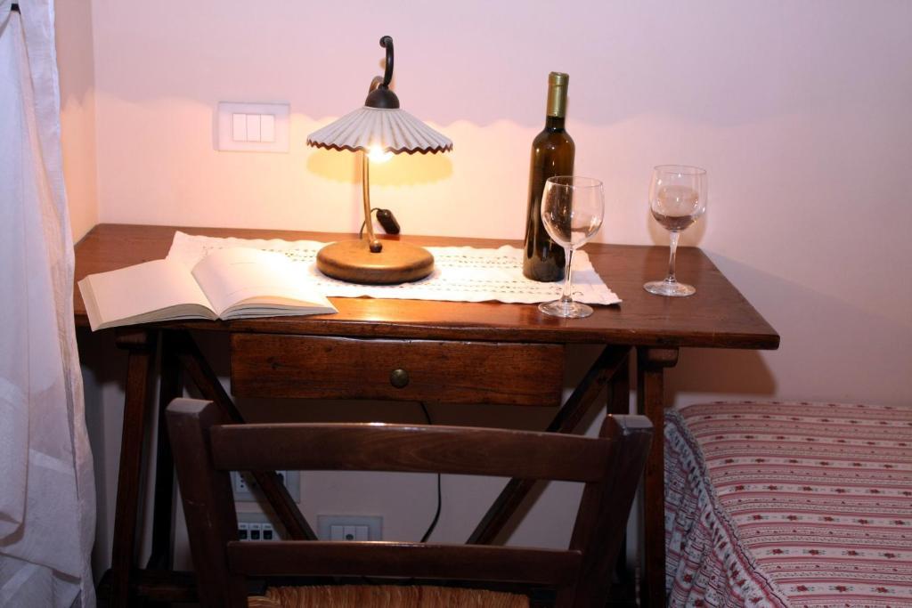 Agriturismo Le Docce Castelfiorentino Chambre photo